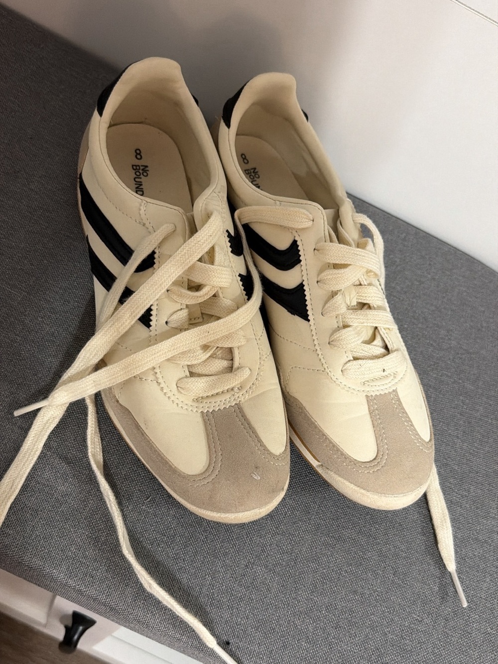 No Boundaries Cream Sneakers with Black Stripes